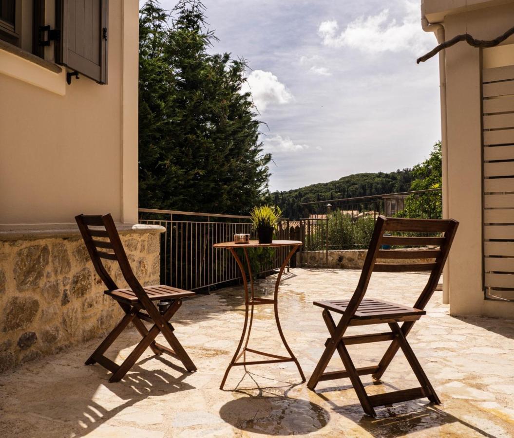 Karya Villas Kariá Esterno foto